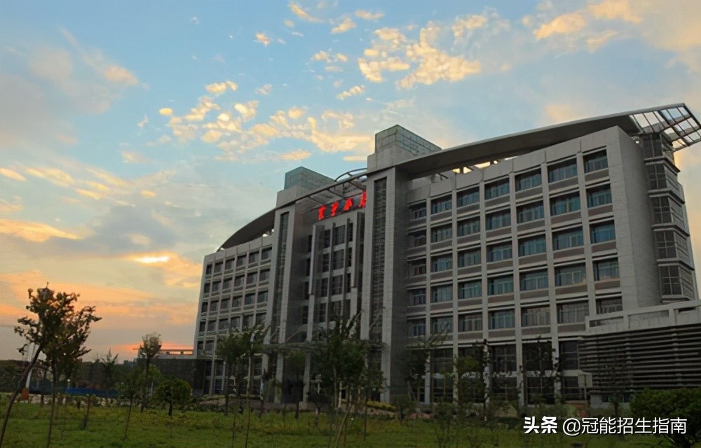 成都幼师学校招生（学幼师好不好）