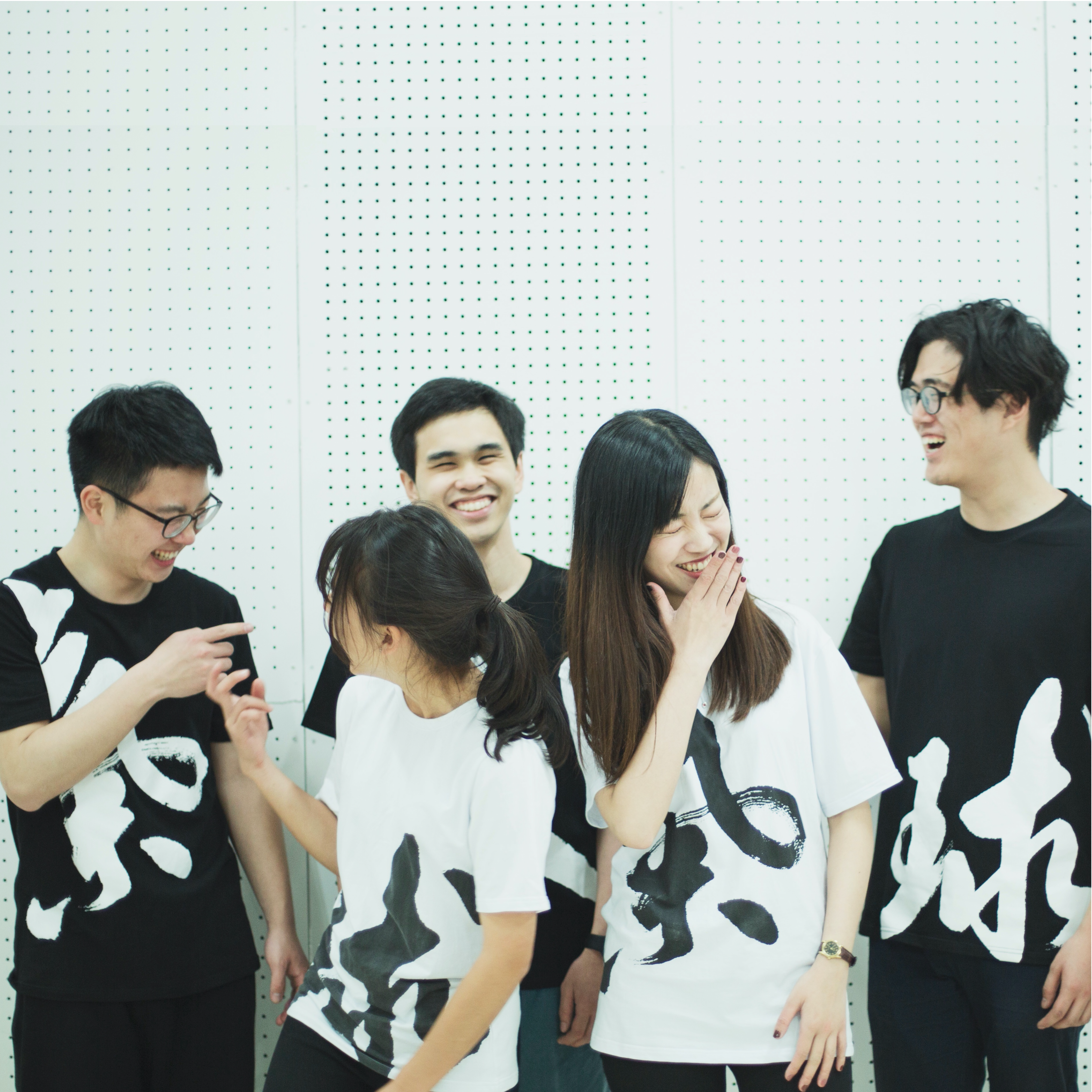 演出、写歌、发专辑，浙大的这支乐队又酷又欢乐！