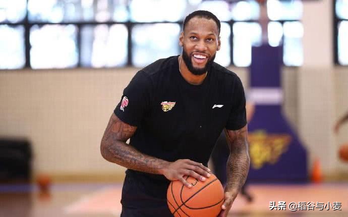 威姆斯为什么不是nba状元(在CBA你永远可以相信威姆斯，记这位第一外援的坎坷篮球生涯)