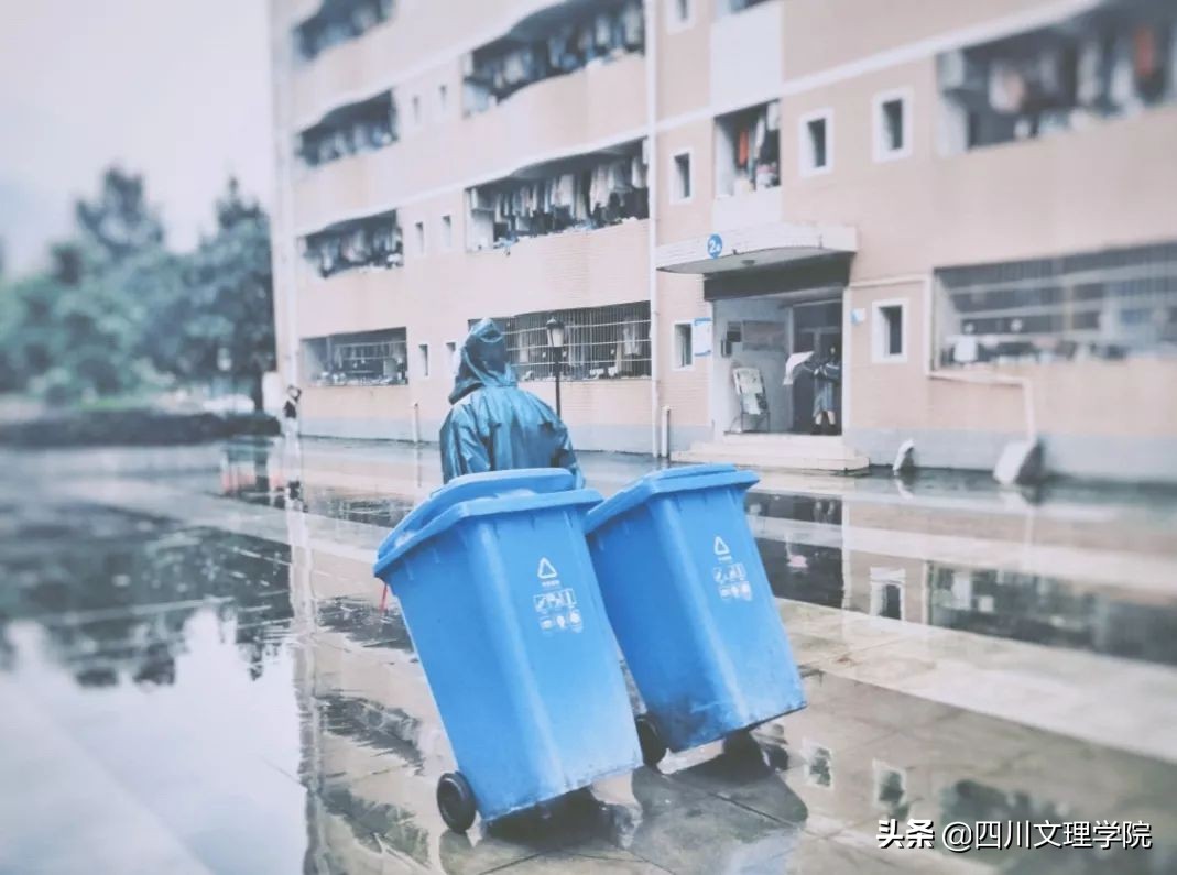 文理“低头族”| 低下头，发现另一个世界