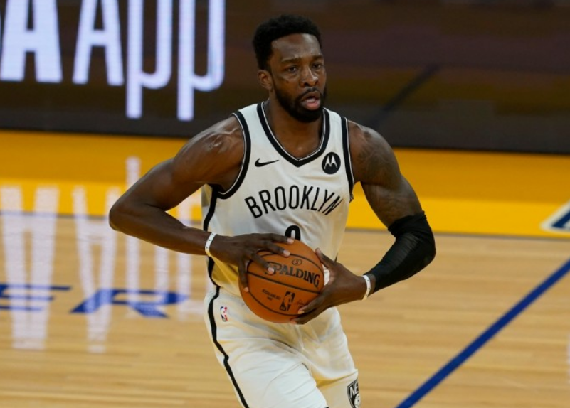 nba格林为什么离开篮网(生涯场均13分4篮板，格林为何一直拿底薪？曾心脏手术告别NBA)