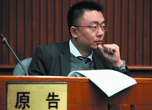 律师费到底应该由谁来出？谁输了官司谁付钱吗？