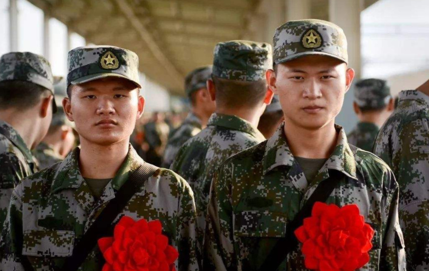 2021下半年征兵已开始，女生条件有所放宽，大学生报考更占优势