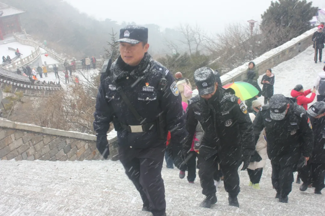 泰安至邢台长途汽车班次信息（一线警察专车）