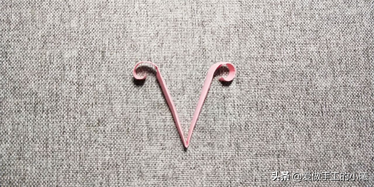 小蝴蝶折纸教程图解，可爱又好折，快学起来教小朋友哦