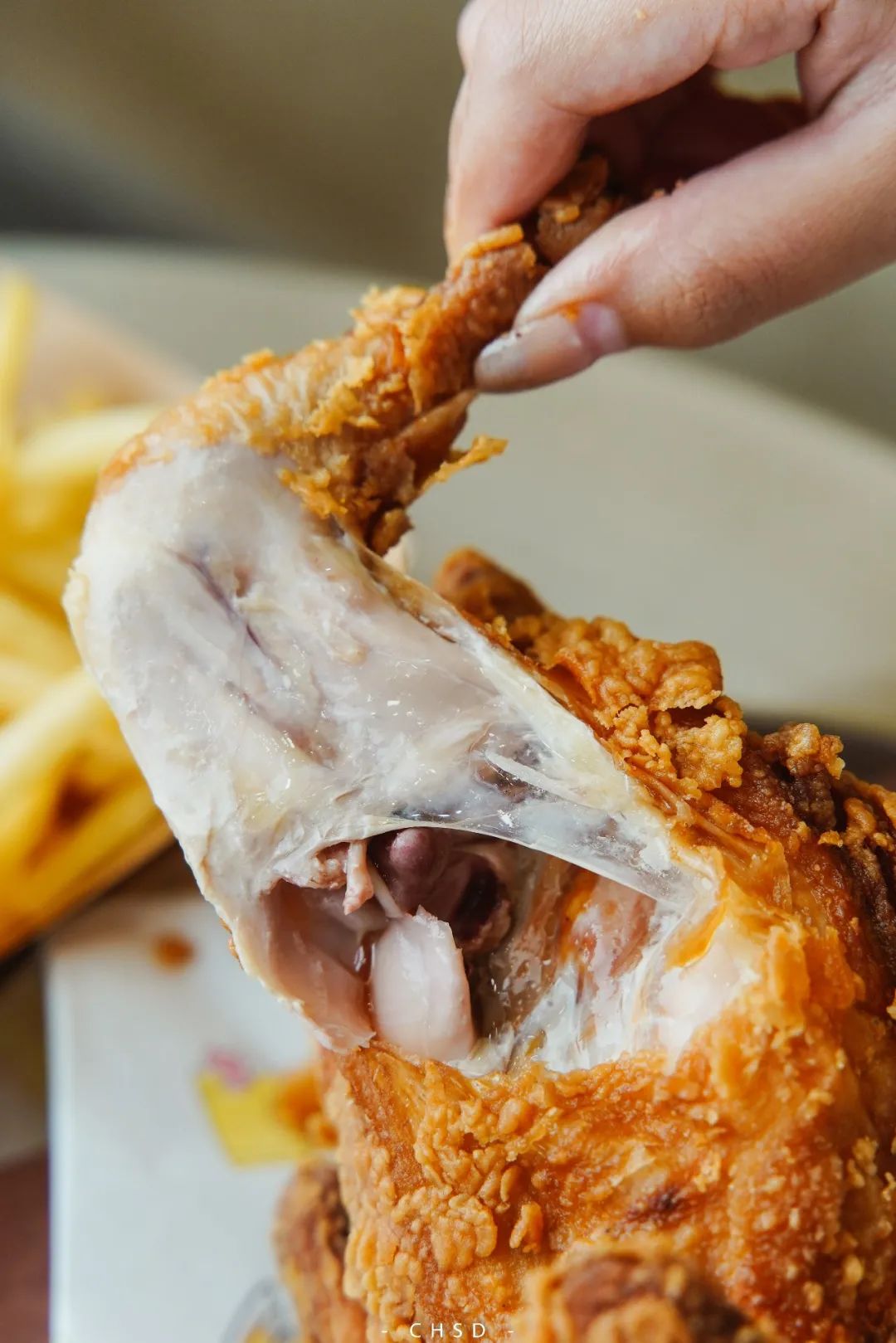 18年专注一个味道的中式炸鸡店,初代"网红"「奥司乐炸鸡」来啦