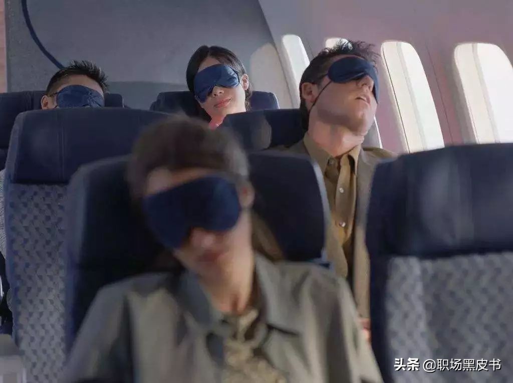 坐飞机哪个位置zui舒服？7条选座指南了解一下