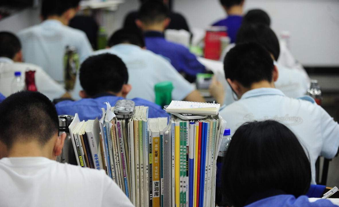 高职单招是怎么回事？和统招有啥区别？适合成绩差一些的同学报考