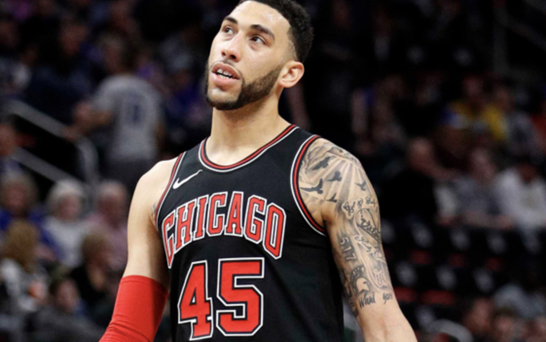 nba有哪些45号的人(乔丹在公牛还穿过45号，您知道现在谁穿着这件球衣为公牛而战吗？)