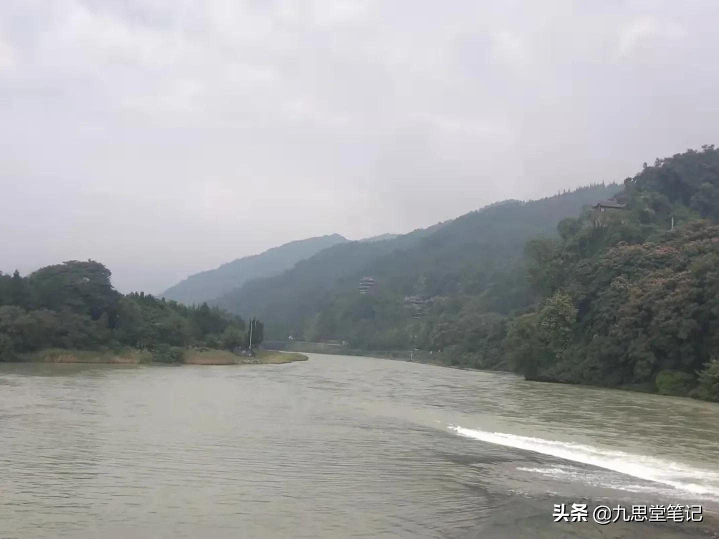 无边风景在路上；十月中下旬川西小环线，拍摄的唯美照片精选合集