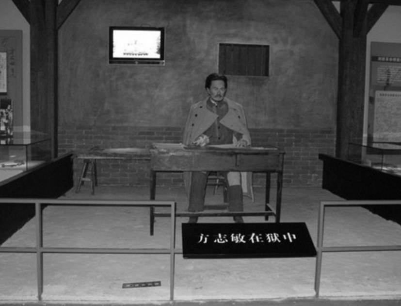 方志敏遇害后：埋在江边22年无人发现，妻至死未改嫁，子女多成才