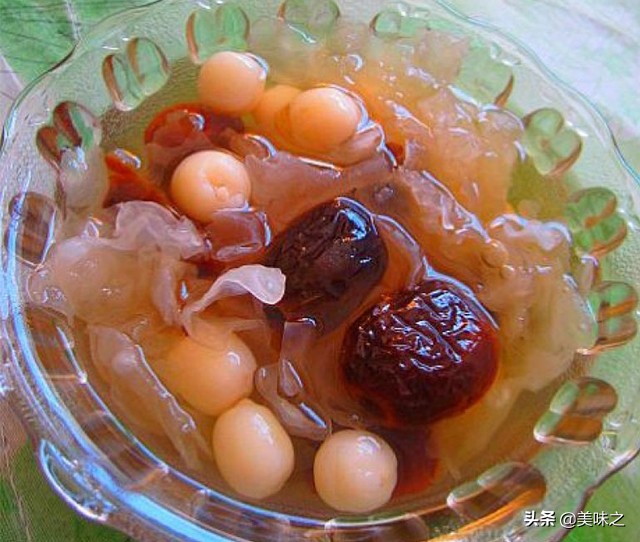 银耳糖水的做法大全（揭秘银耳糖水浓稠香甜的秘诀）