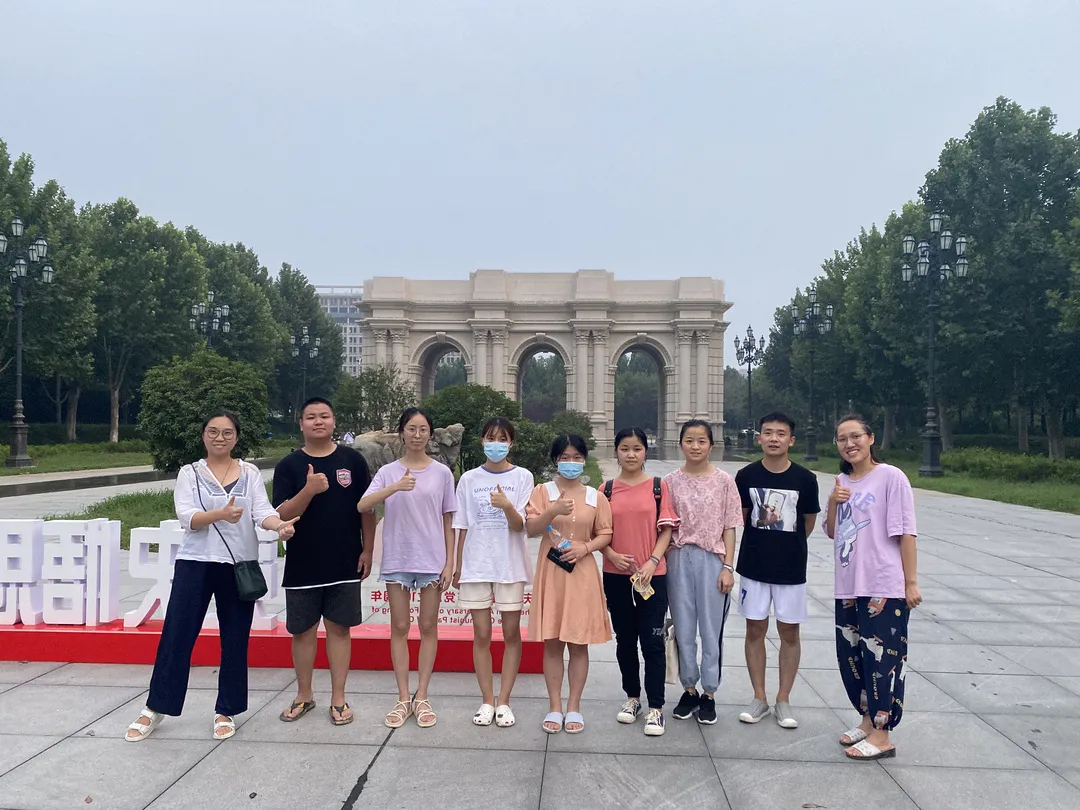 农大人的身影在前，我们“豫”难而上