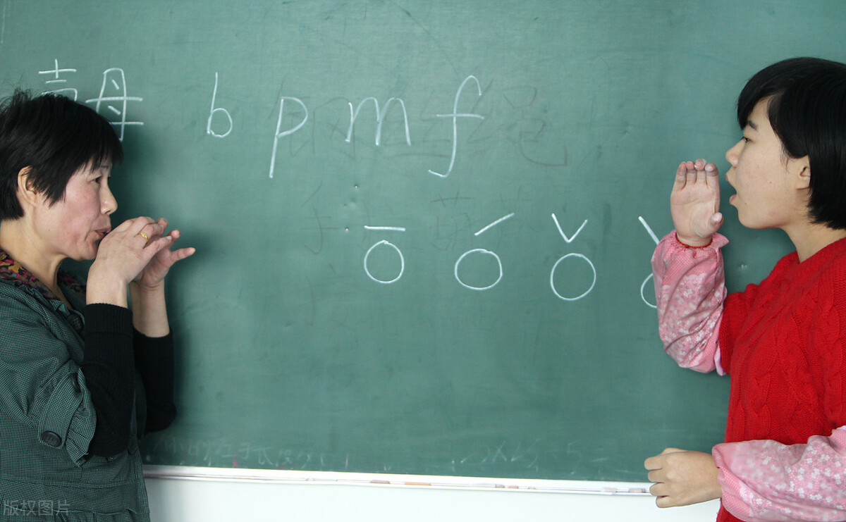 汉语言文学属于什么专业类别？中国语言文学大类，文理兼招专业