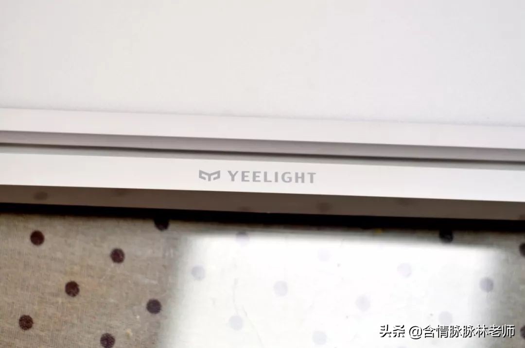 互联网灯厂玩跨界，Yeelight首款智能浴霸安装使用体验。