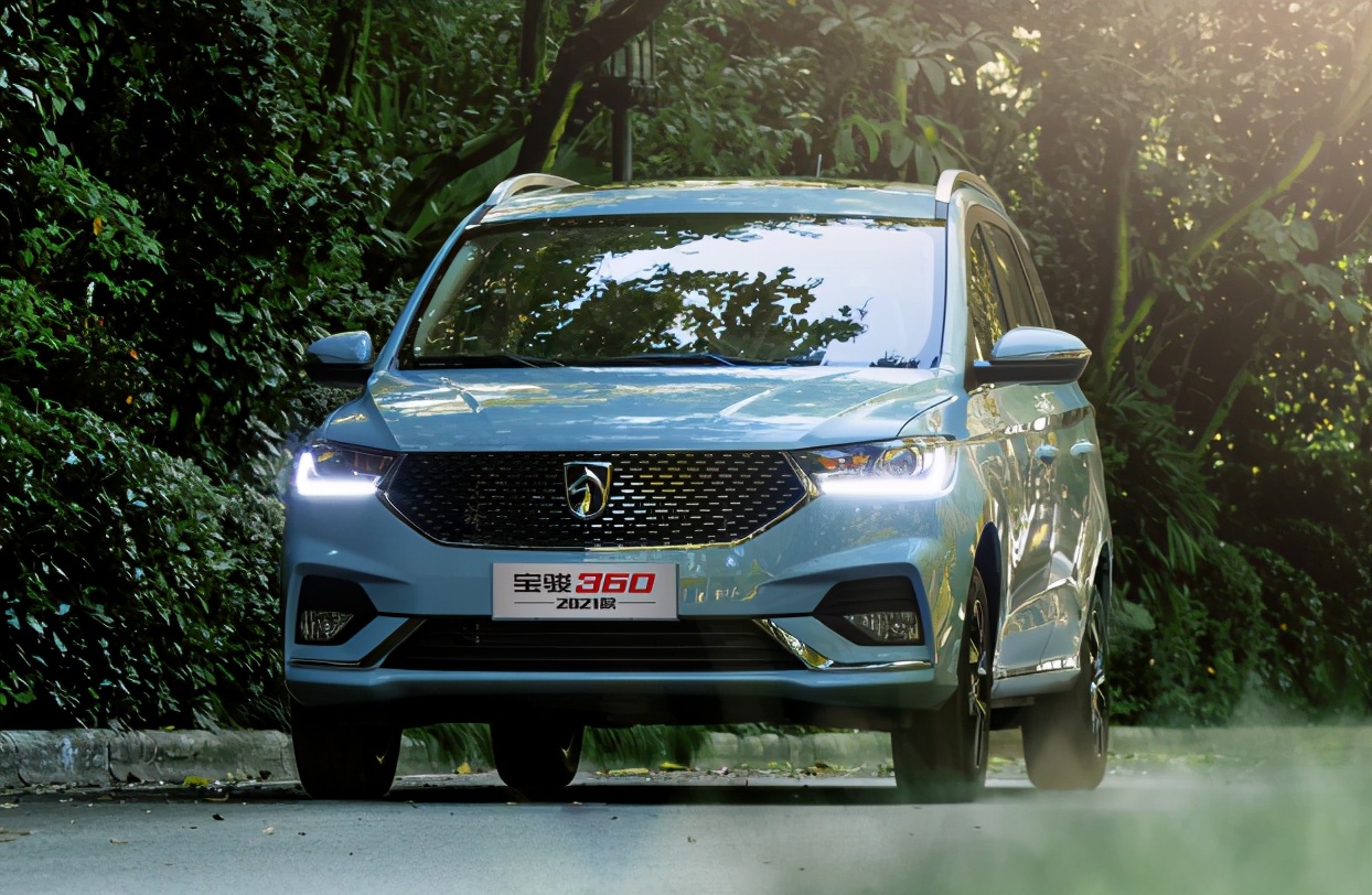 新款宝骏360上市:低至5.98万起步,还能否扭转颓势?
