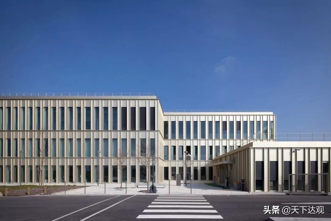 巴黎高等商学院｜欧洲最著名的商学院之一，是世界商业领袖的摇篮