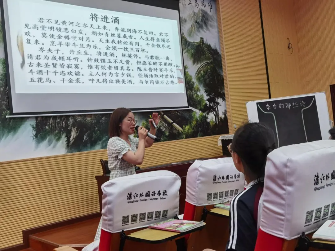 惊喜！这个学校，每周四节阅读课