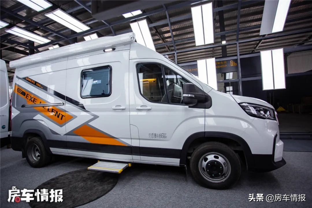 全新大通V90房车来啦！配2.0T发动机参数超依维柯，起售价真便宜