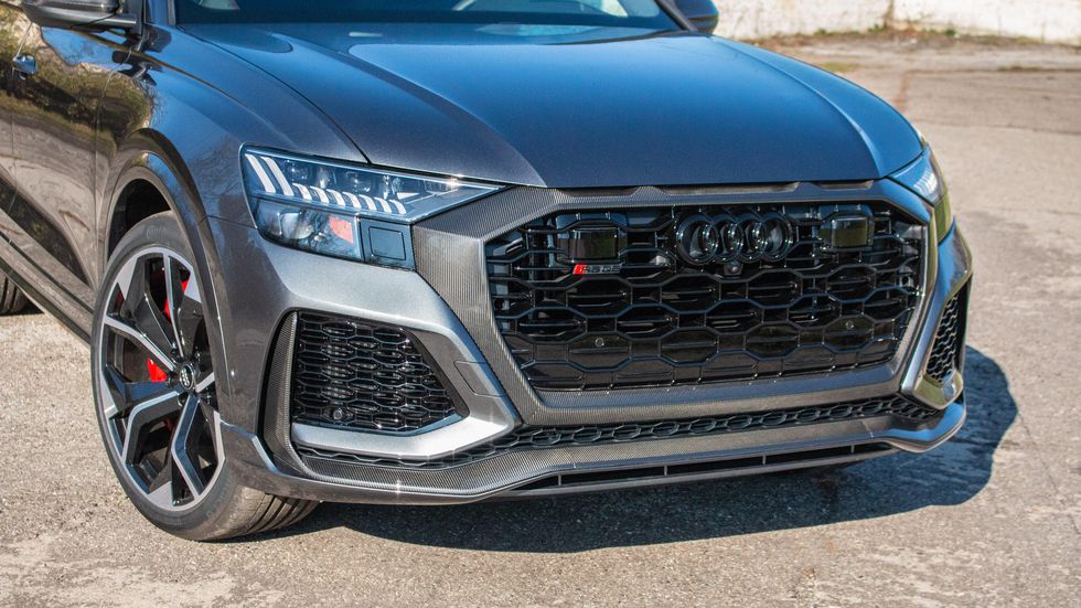2021款奥迪RS Q8：这是一辆纽北赛道圈速最快的豪华性能SUV