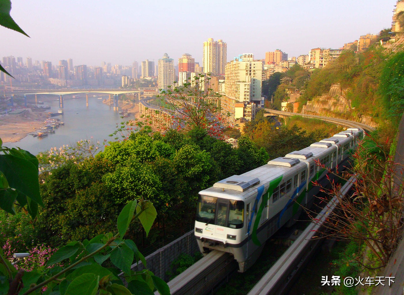 地铁2号线线路图重庆地铁2号线地铁站点线路图