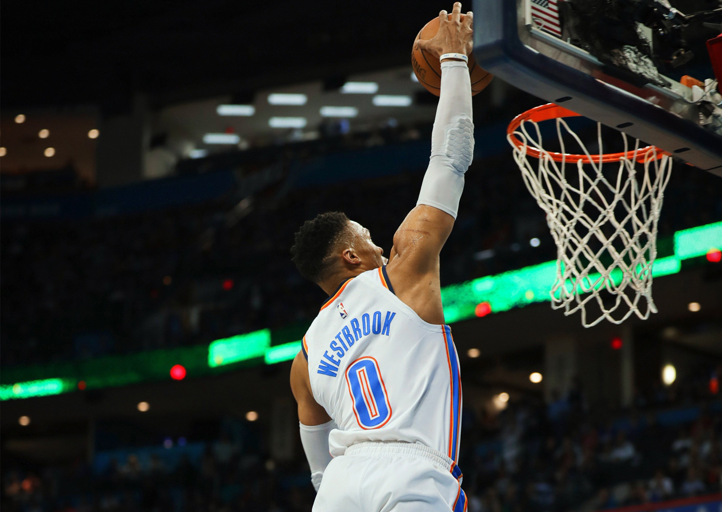 nba为什么不一直扣篮(弹跳比威少还高10厘米,他却不经常扣篮?