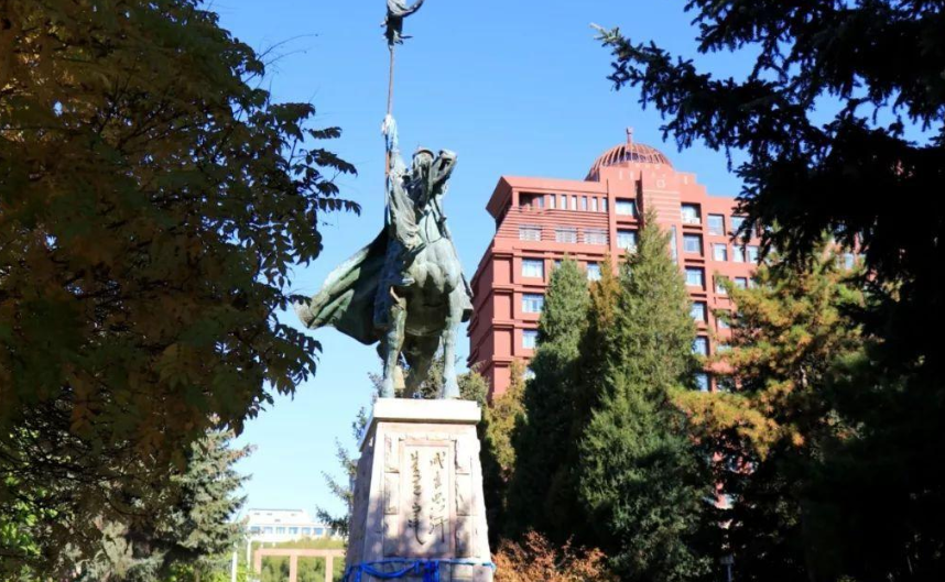 内蒙古喜迎一所大学，占地800亩，2022年建成，考生有福了