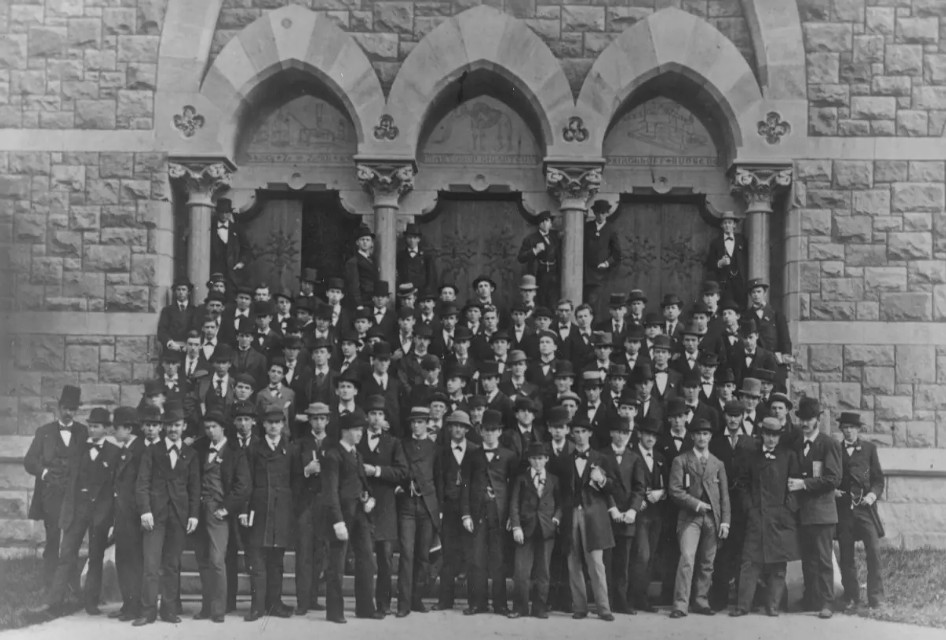 6所世界顶尖大学校训：在上帝的光中，我们必得见光！