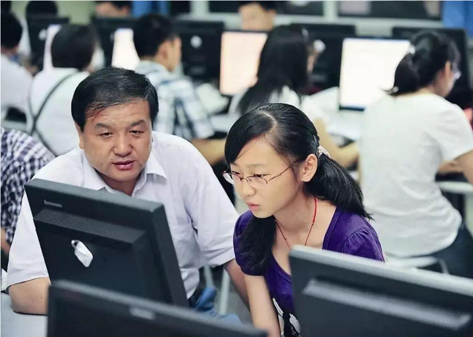 QS世界大学学科排名公布，中国高校表现亮眼，北大学科数量最多