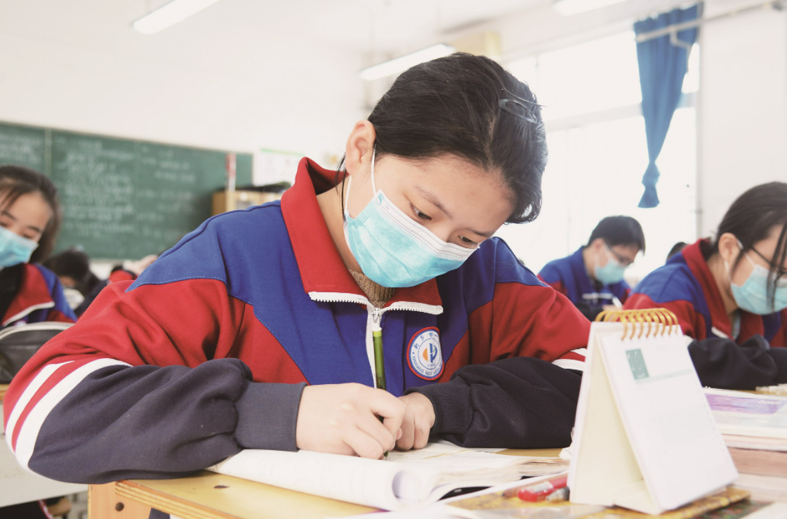 2022年高考迎来变化，未满足条件将无缘高考，成绩再好也无济于事