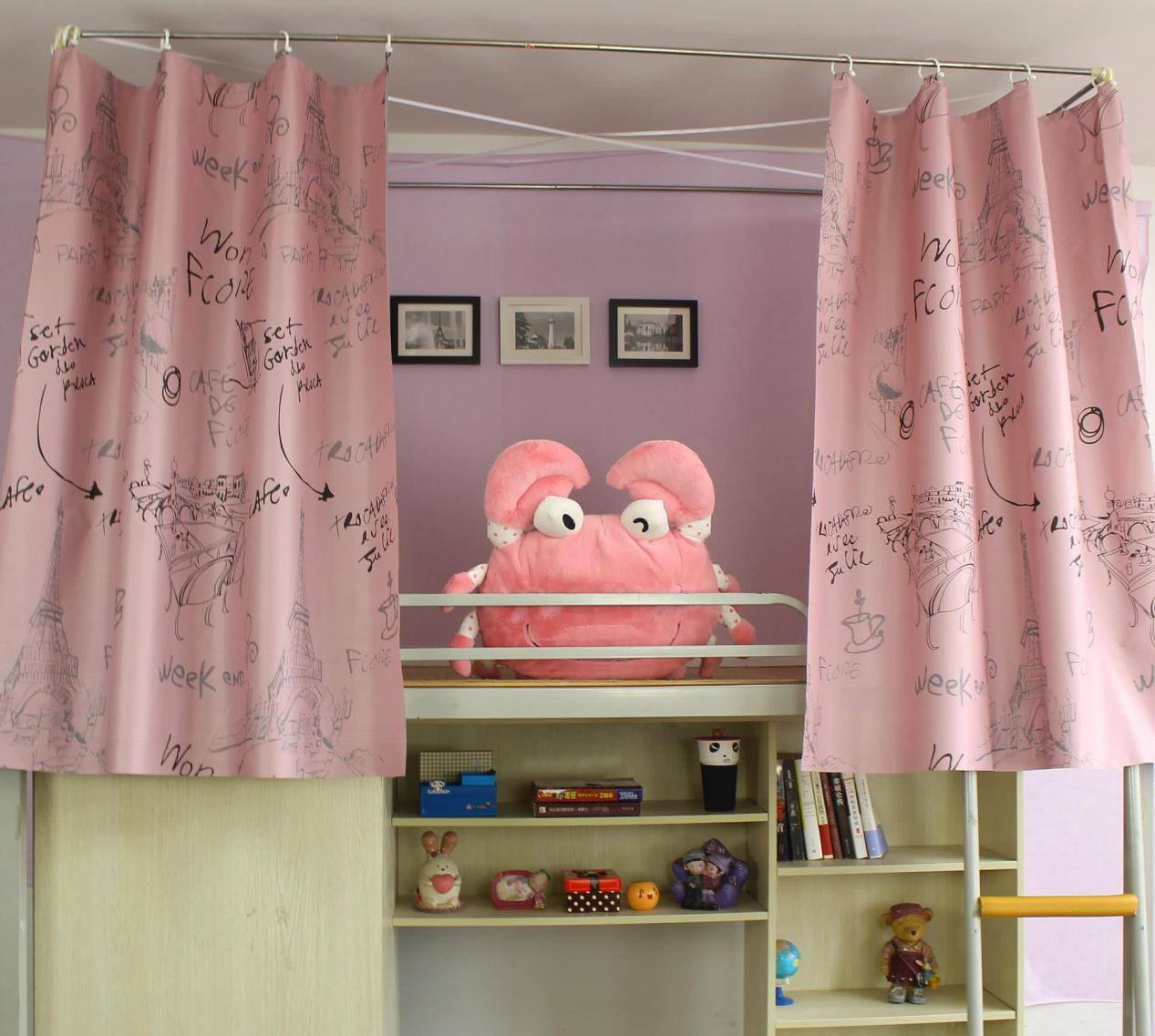 当代女大学生宿舍真实现状，男生自叹不如：清凉可以，但不能乱