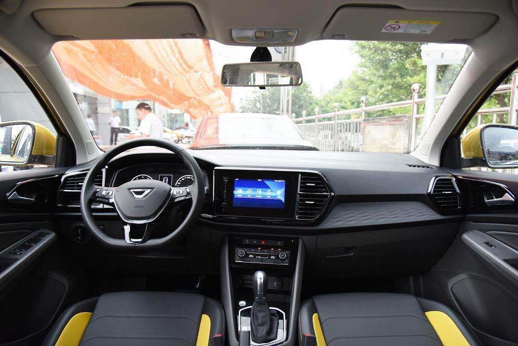 一个月花1400元？捷达VS5养车成本分析！