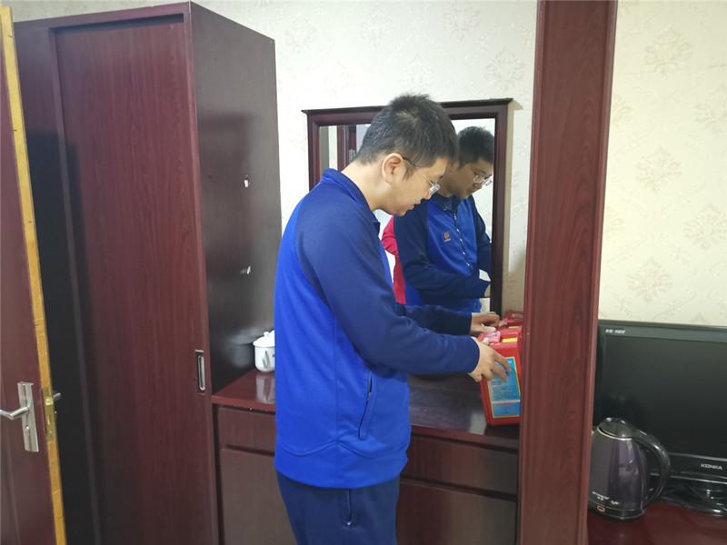 严防&ldquo;问题产品&rdquo;上岗 五台山大队对重点单位进行消防产品检查