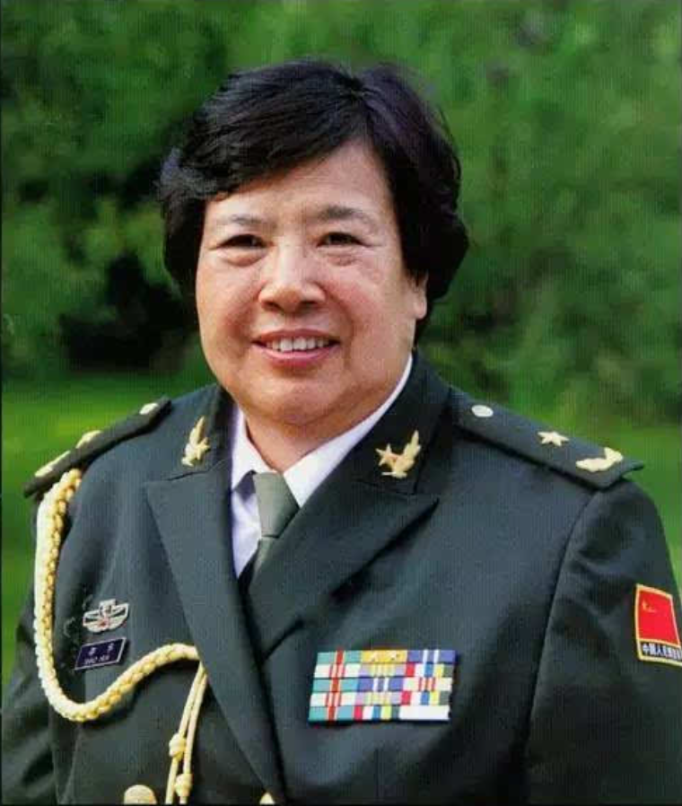 邵华：毛泽东儿媳，中国15个女将军之一，临终前托儿子向汶川捐款