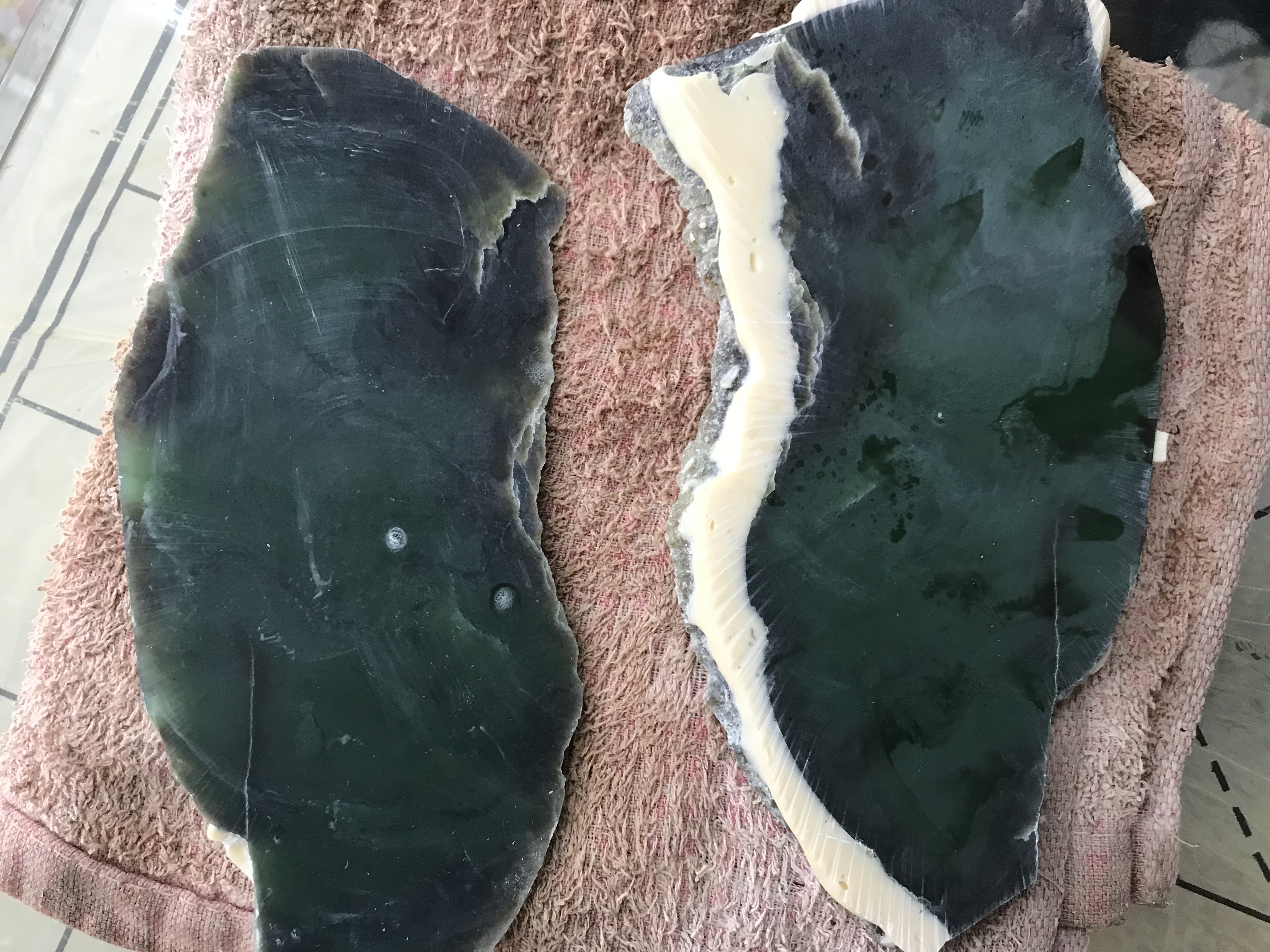 阿富汗碧玉 正向我们走来