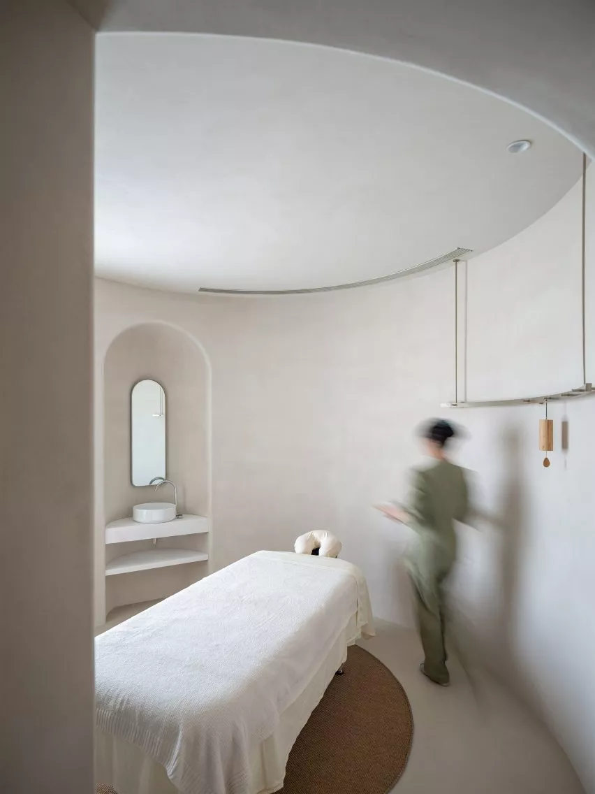 年轻人都爱的「大保健」，店该怎样设计？