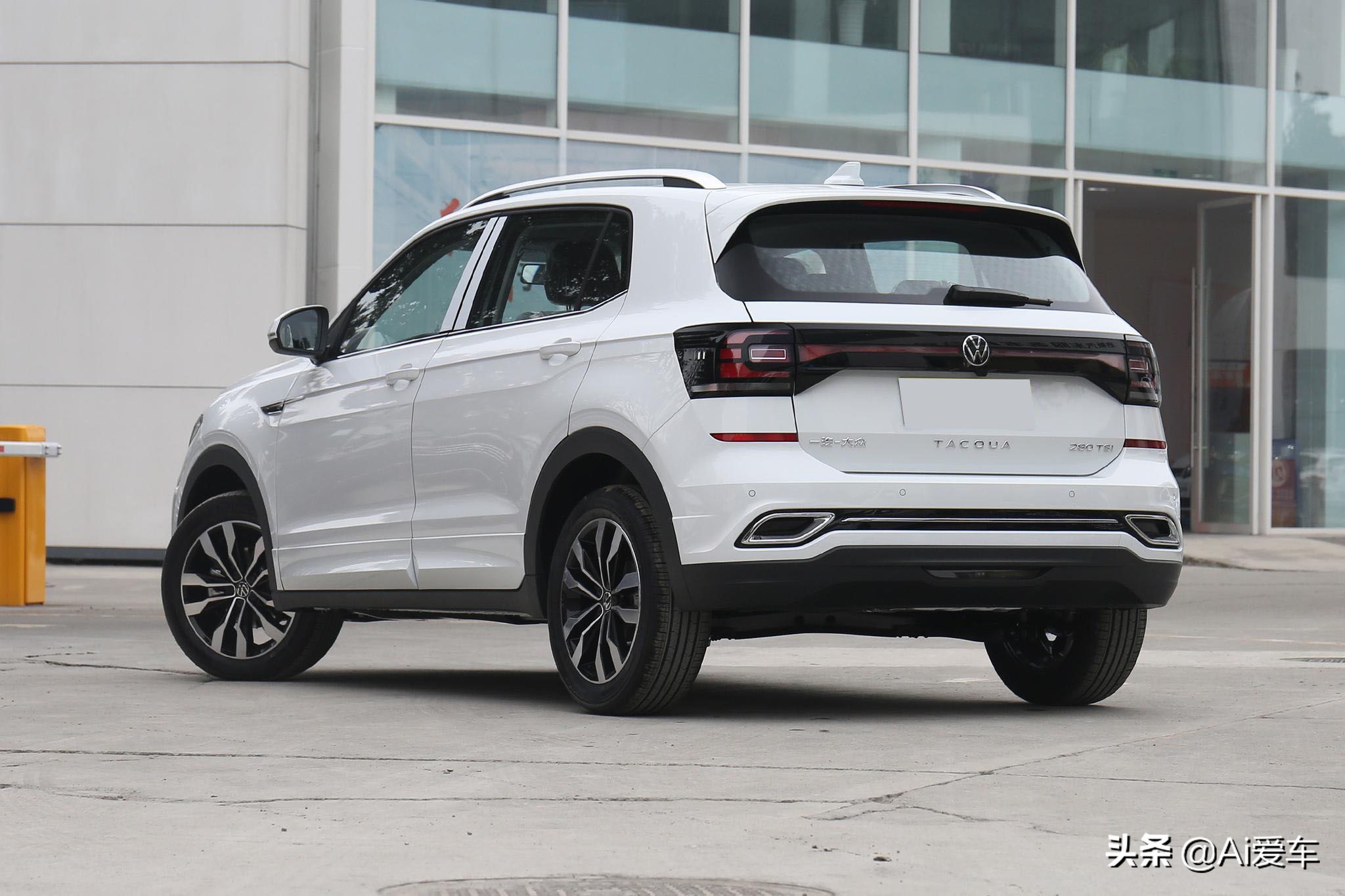 便宜省油的德系入门SUV，灵活好开空间大保养实惠，实拍大众探影