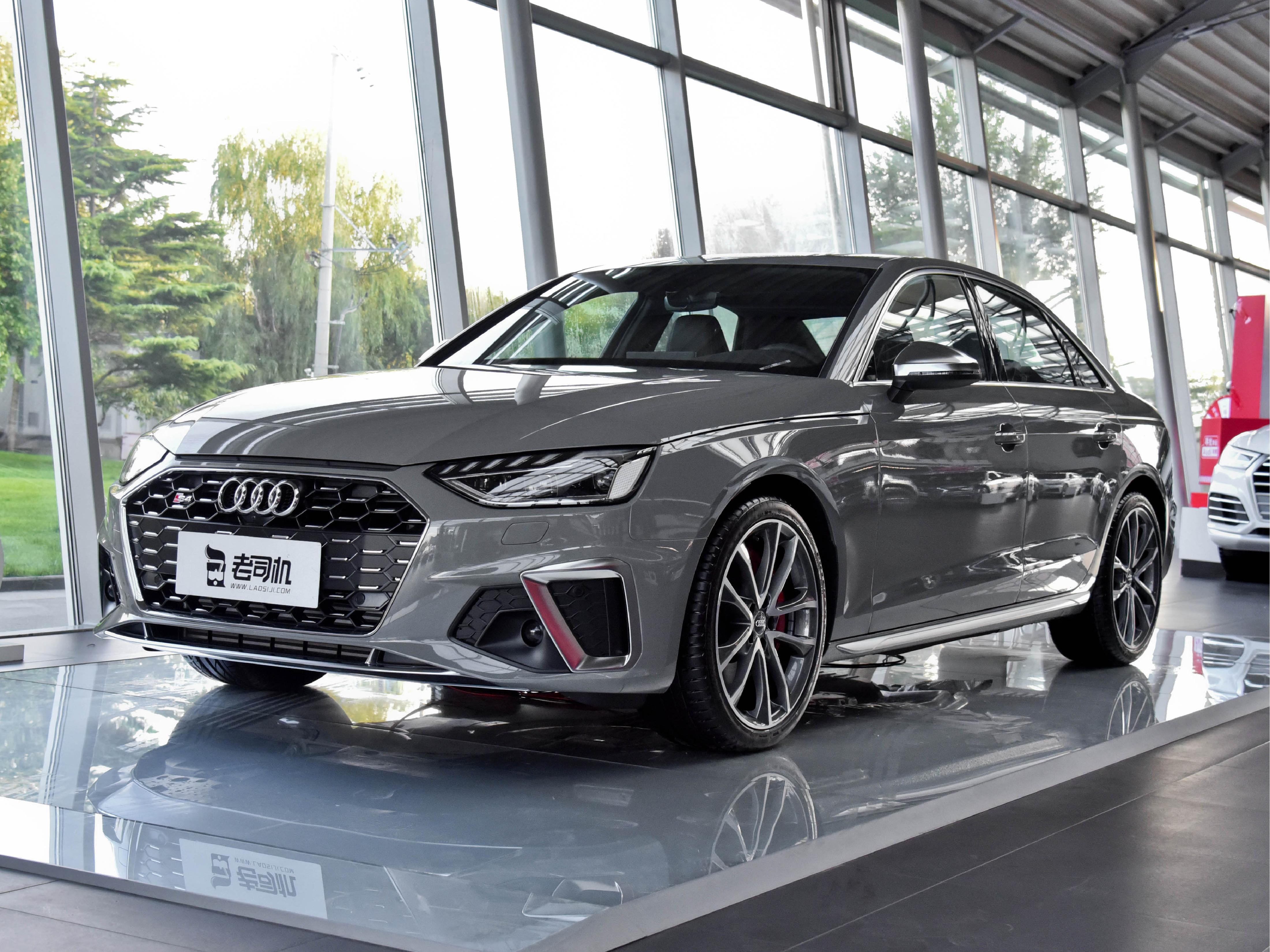 奥迪S4性能版家用轿车视频展示