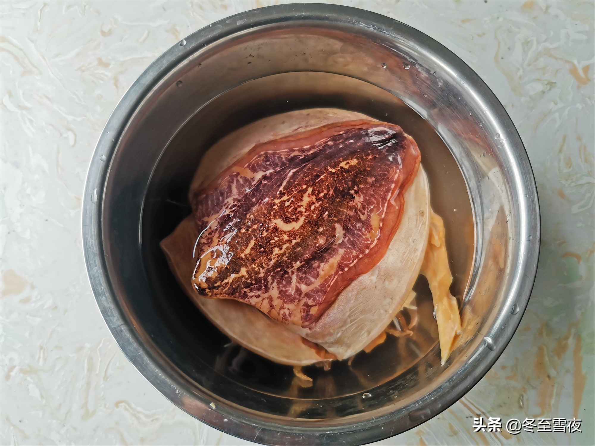 干墨鱼怎么做好吃家常做法（方法分享您轻松就能学会）