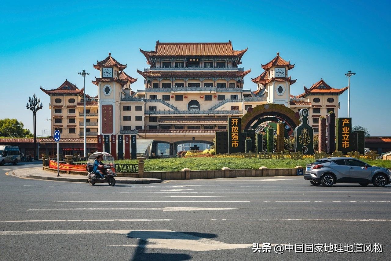 桃花源在哪里（揭秘陶渊明笔下的桃花源住处）