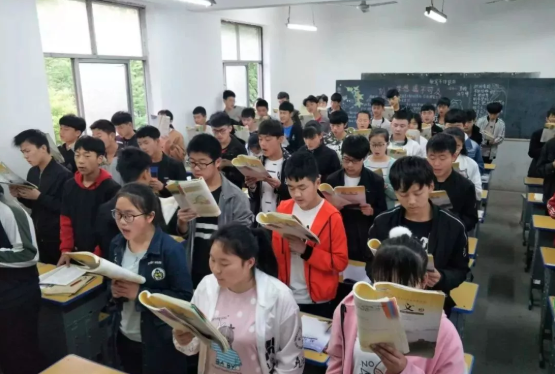 为什么要求学生每天都跑操？衡水中学首度揭秘，令人信服