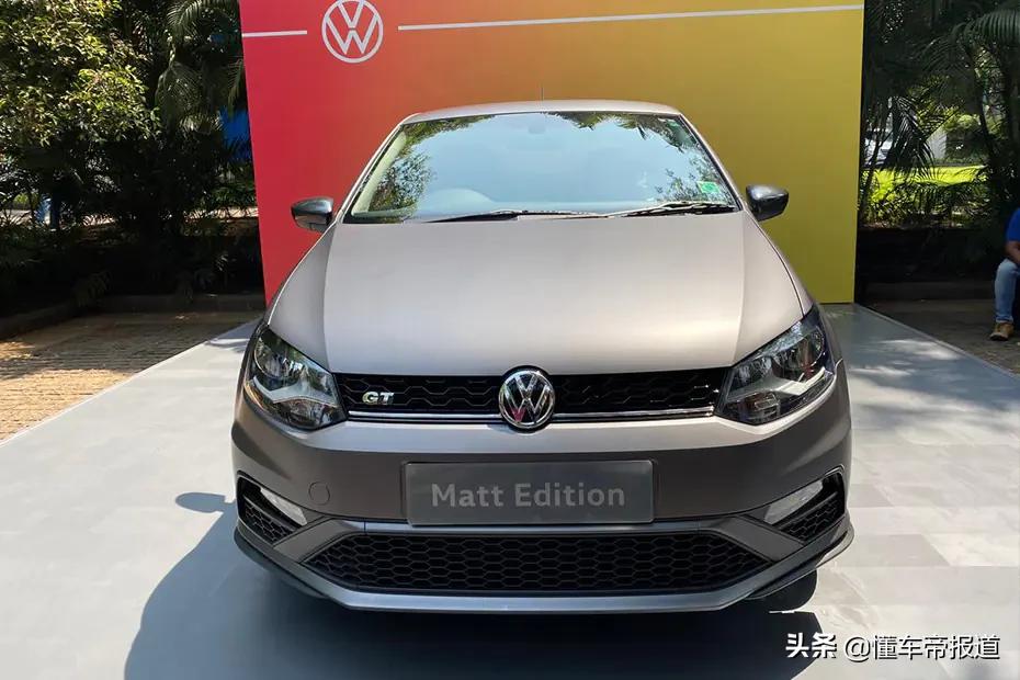 新车 </p><p>　　 约人民币8.5万元起售，大众Polo哑光版发布，与本田飞度同级