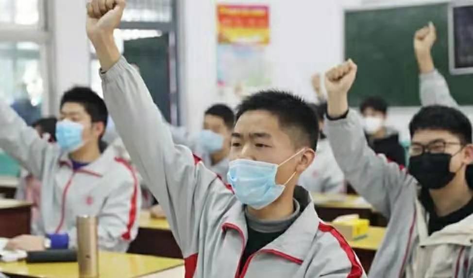 全国高考总状元诞生？总成绩732分，数学还拿到满分