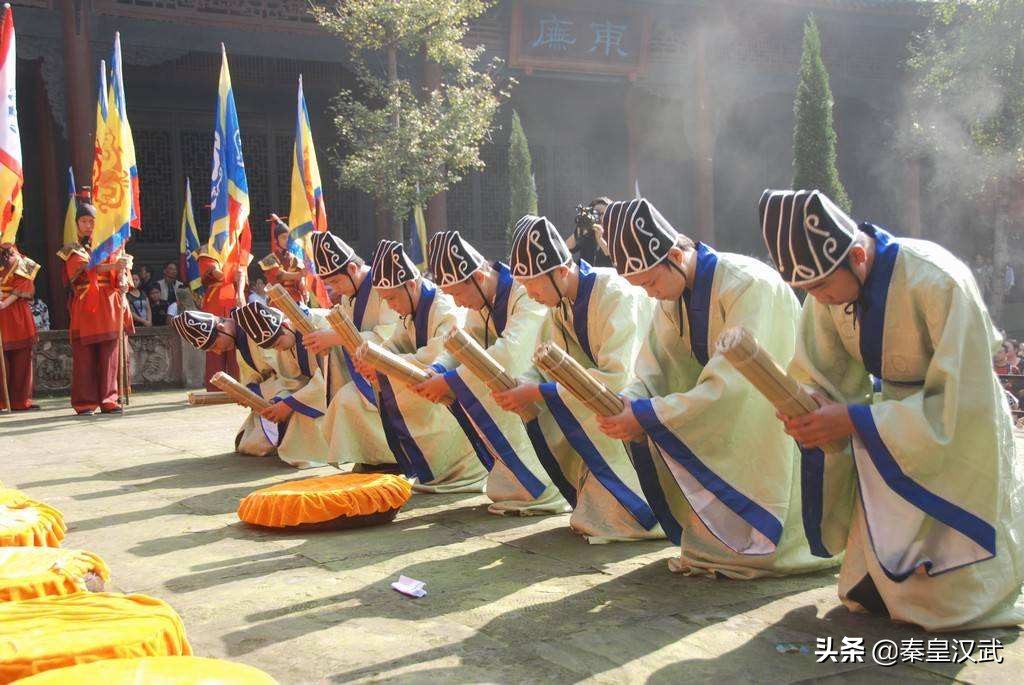 诸葛亮南征成就一姓氏，成中国笔画数最多家族，日本人专程来朝圣