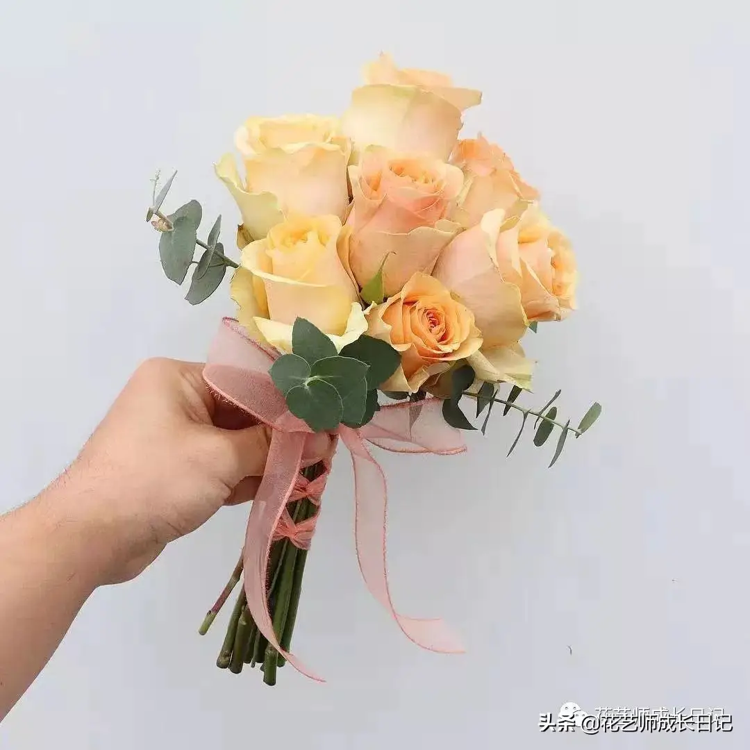 玫瑰数量的含义是什么（玫瑰花数量代表的意义）