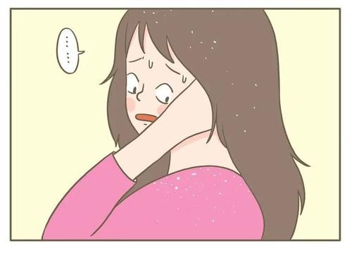 人会抱有侥幸的想法,认为夏天戴帽子既能防晒,还能遮挡住头油和头皮痒