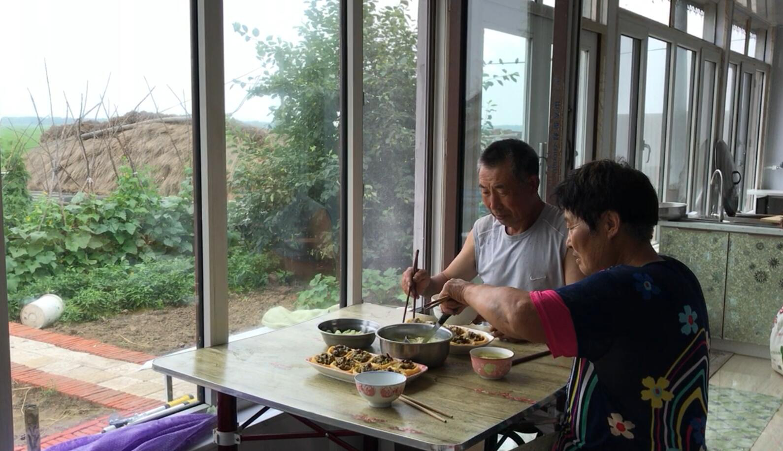 老妈菜谱之「健康杂粮包」饭菜一锅出，粗粮细作，隔壁孩子馋哭了