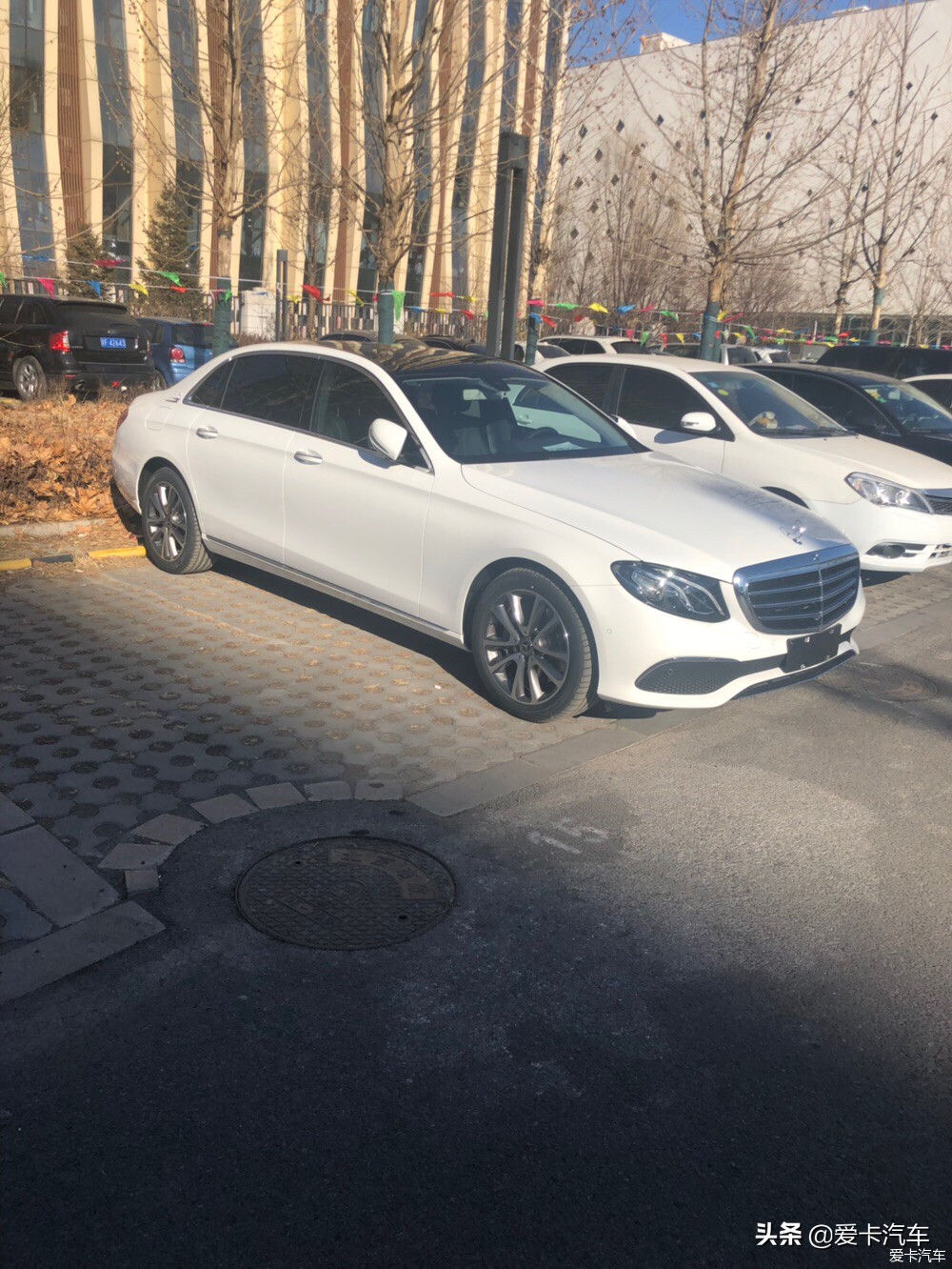 女孩子开什么样的车？2019款奔驰E300L时尚版提车