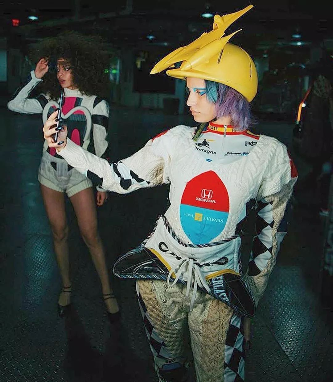 “以前看不起ACG，现在恨不得全身ACG。”