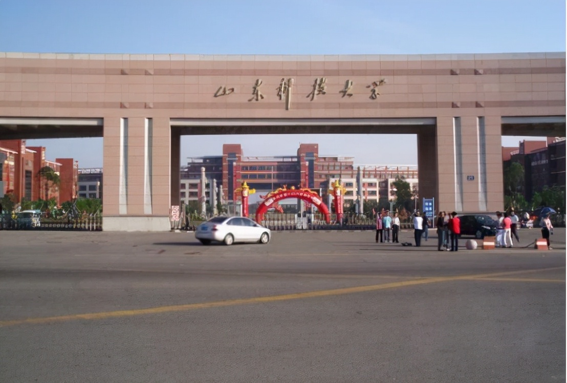 3所科技大學，适合成绩中上学生，毕业好找工作，2022考生可参考